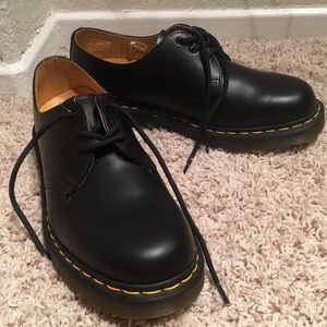 Black Dr. Martens (AirWair)